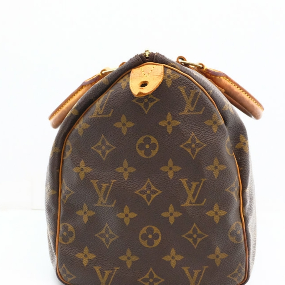 Louis Vuitton Speedy 30 in Monogram Canvas - Picture 12 of 13